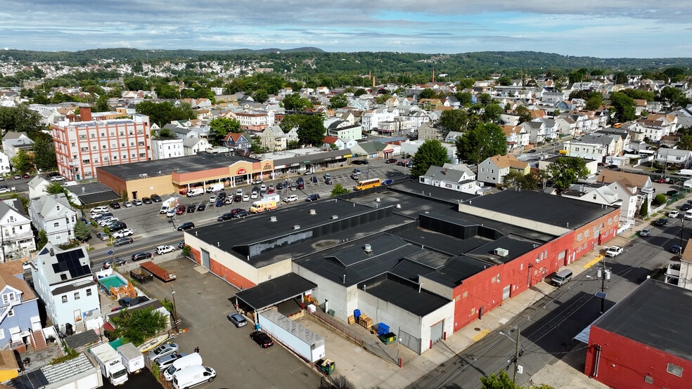 Primary Photo Of 455 Madison Ave, Paterson Manufacturing For Lease