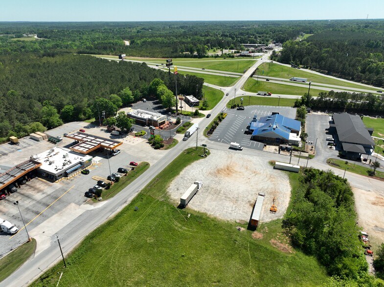 More Photos Of 12819 Highway 56, Clinton Restaurant For Lease