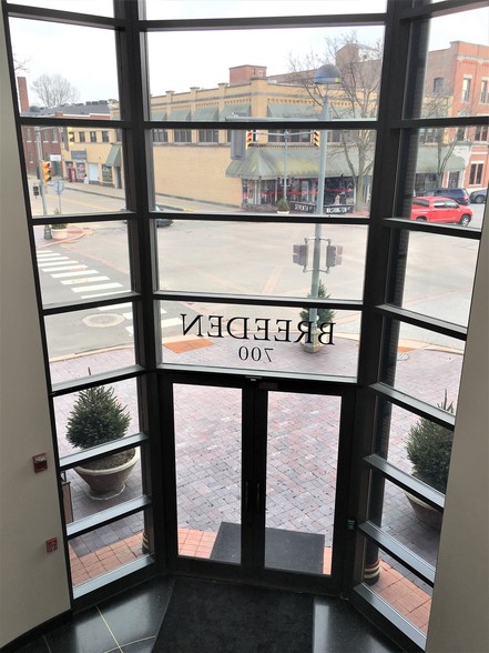 More Photos Of 700 Washington St, Columbus Office For Lease