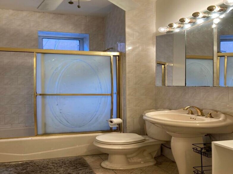 More Photos Of 466 Prospect Pl, Brooklyn Apartments For Sale