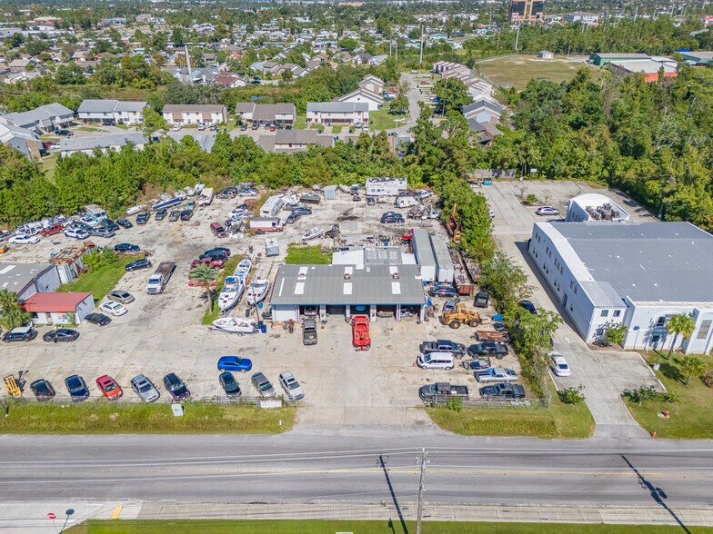 More Photos Of 1220 W 19th St, Panama City Auto Repair For Sale