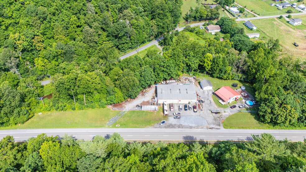 More Photos Of 5560 Highway 19 E, Hampton Manufacturing For Sale