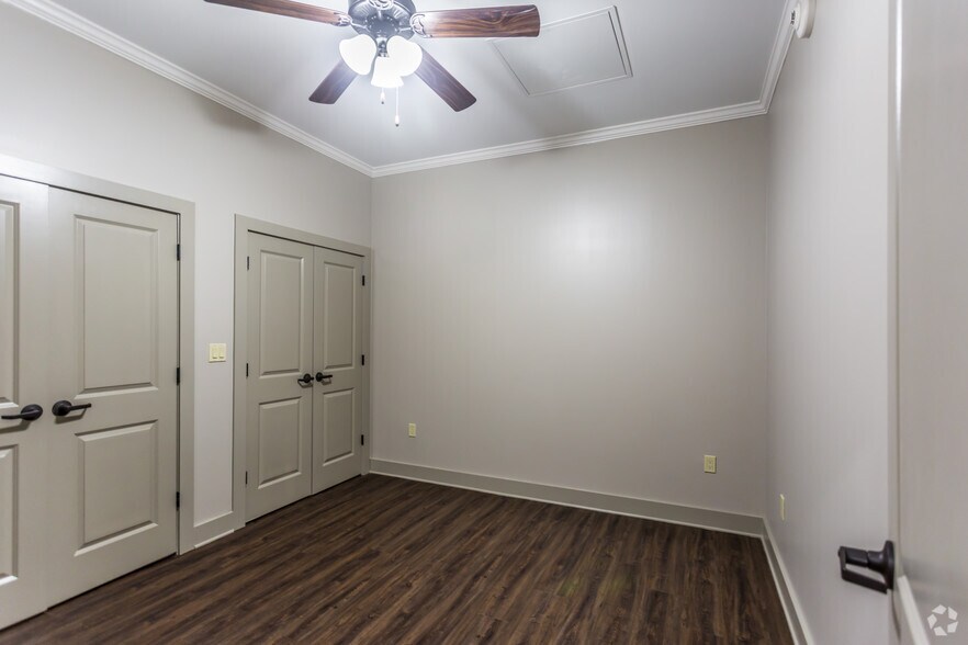 More Photos Of 1730 S Germantown Rd, Germantown Apartments For Lease