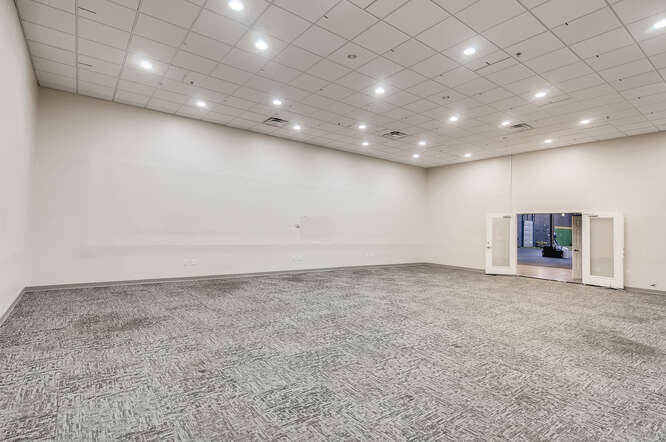 More Photos Of 4721 Ironton St, Denver Warehouse For Lease