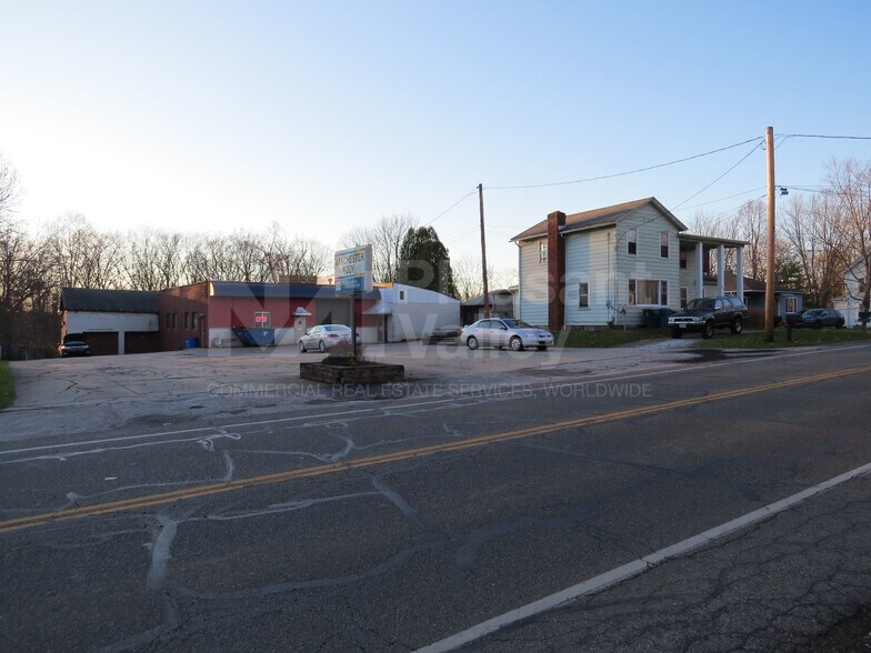 Primary Photo Of 6284 Manchester Rd, Clinton Auto Repair For Sale