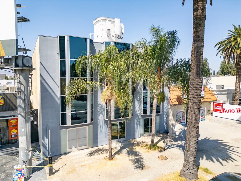 More Photos Of 20847 Sherman Way, Canoga Park Office For Sale