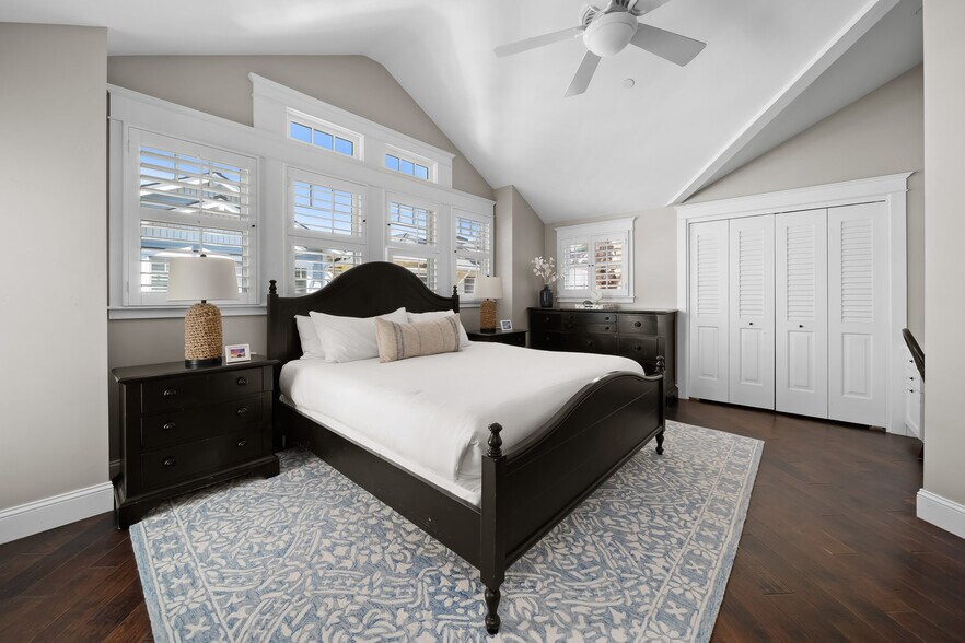 More Photos Of 74 San Francisco St, Avila Beach Flex For Sale