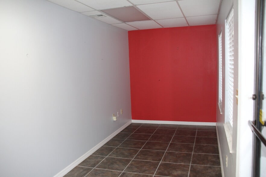More Photos Of 1301 Beville Rd, Daytona Beach Medical For Sale