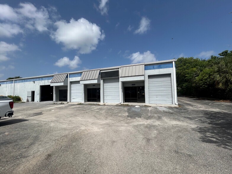 Primary Photo Of 1934-1940 Church St, West Palm Beach Warehouse For Lease