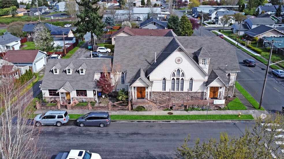 More Photos Of 1313 Washington St, Sumner Religious Facility For Sale
