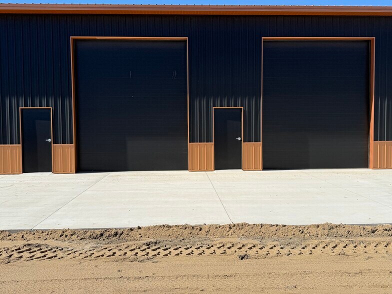 More Photos Of 4355 Chambers Dr, Garden City Industrial For Lease