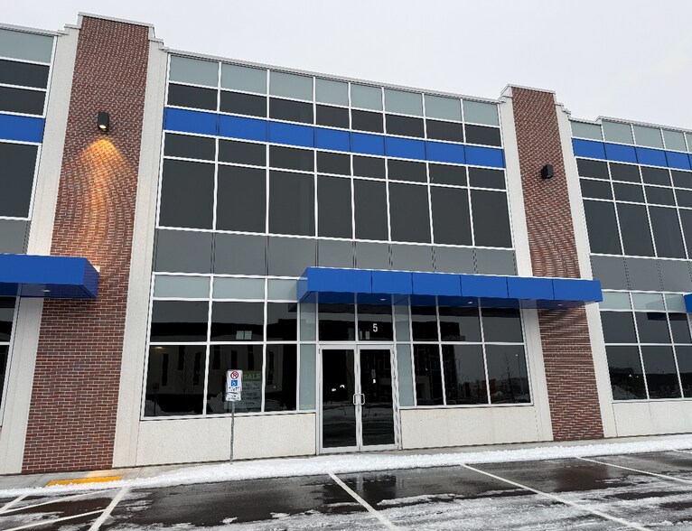 More Photos Of 85 Inspire Blvd, Brampton Warehouse For Sale