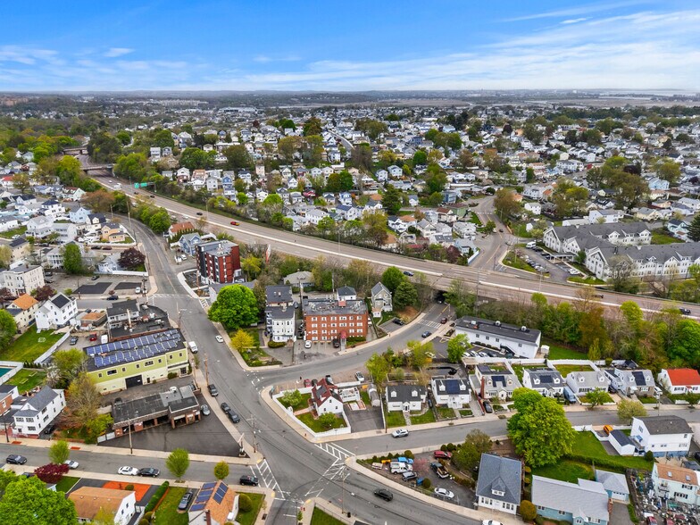 More Photos Of 7-20 Hy-Sil Ave, Chelsea Apartments For Sale