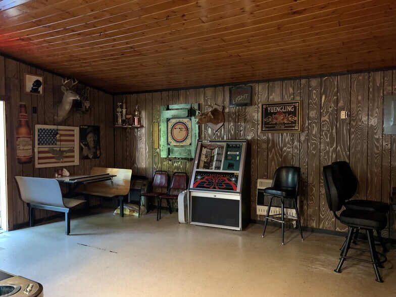 More Photos Of 905 Route 390, Greentown Restaurant For Sale