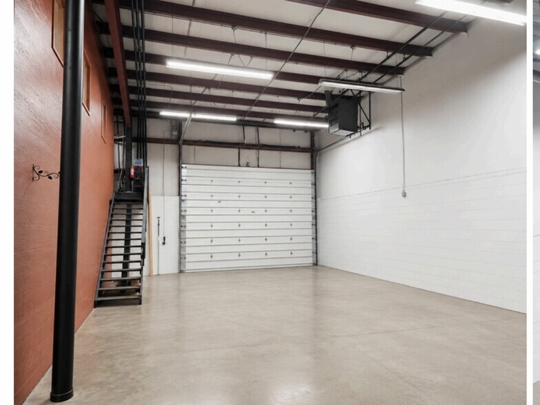More Photos Of 3110 Rivard St, Detroit Warehouse For Lease