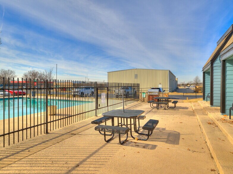 More Photos Of 1311 N Ash Pl, Owasso Apartments For Sale