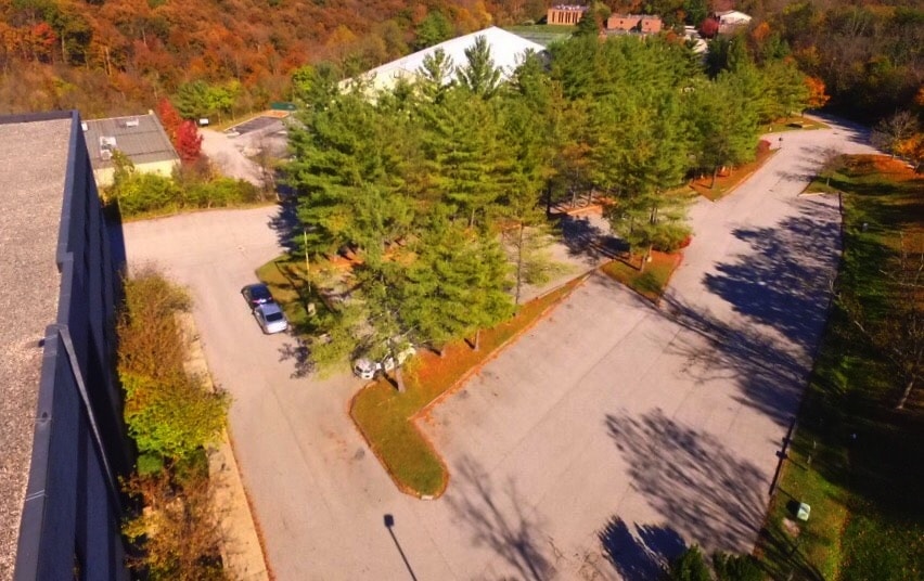 More Photos Of 1 Players Club Dr, Charleston Office For Lease