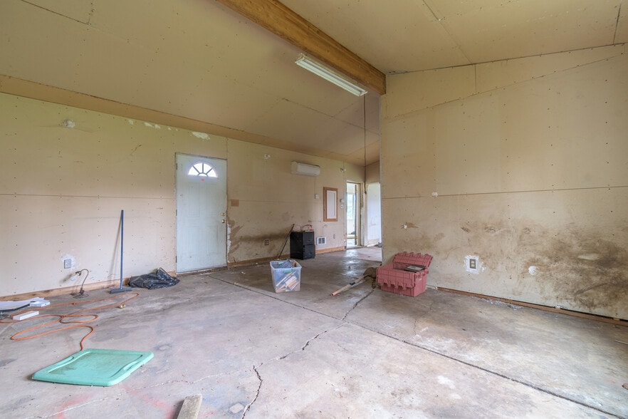 More Photos Of 478 E 32nd Ave, Eugene Manufactured Housing Mobile Home Park For Sale