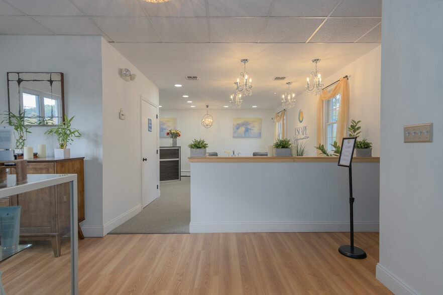 More Photos Of 189 S Pearl St, Pearl River Medical For Sale