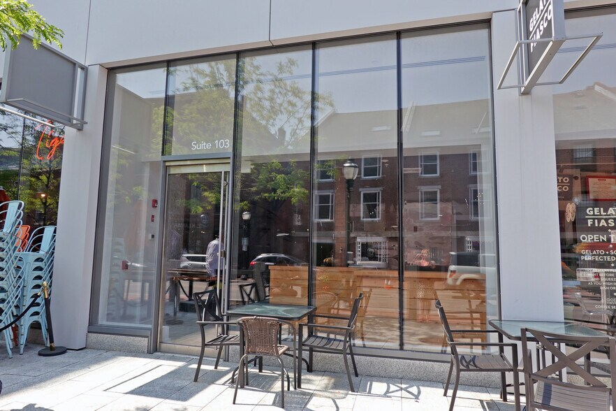 More Photos Of 425 Fore St, Portland Storefront For Lease