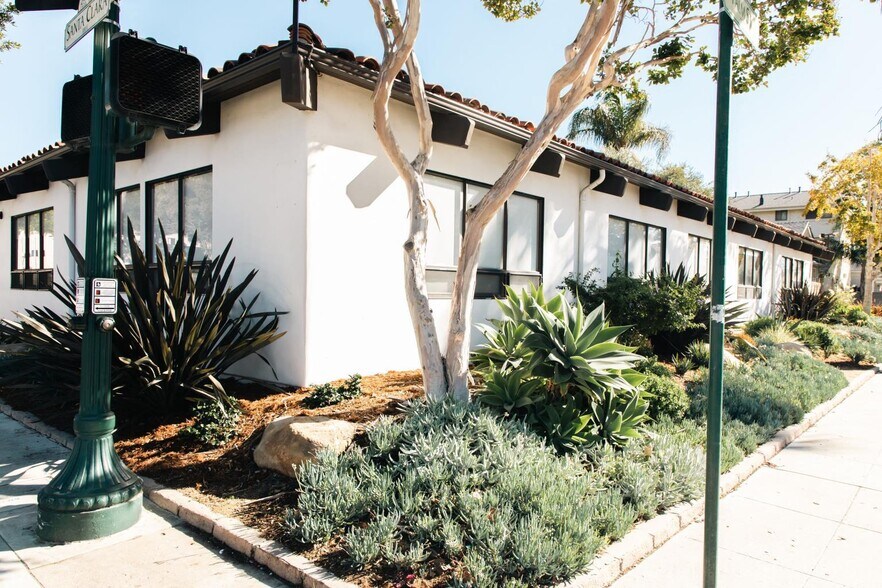 More Photos Of 300 E Santa Clara St, Ventura Medical For Lease