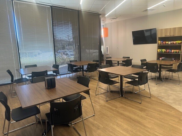 More Photos Of 1100 NW Loop 410, San Antonio Loft Creative Space For Lease