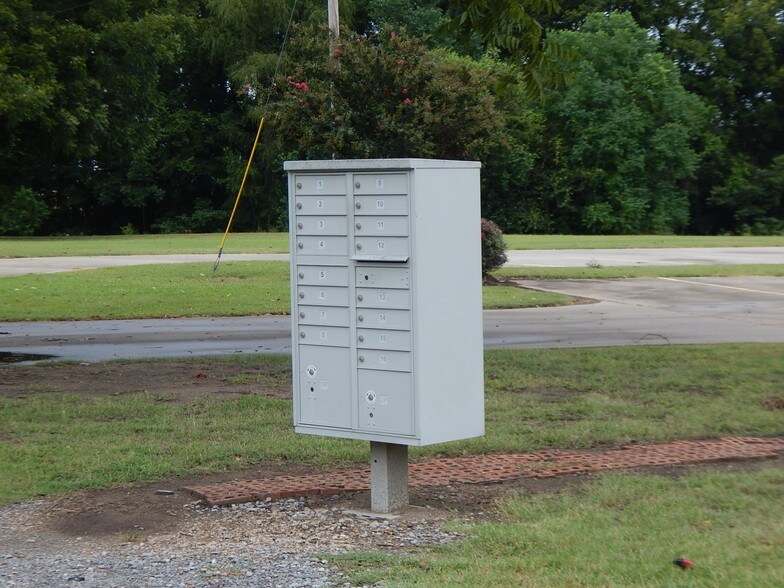 More Photos Of 585 Tennessee Gas Rd, Greenville Office For Sale
