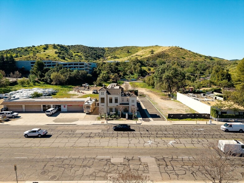 More Photos Of 1868 E Thousand Oaks Blvd, Thousand Oaks Medical For Sale