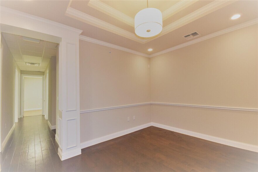 More Photos Of 3900 S Stonebridge Dr, McKinney Medical For Lease