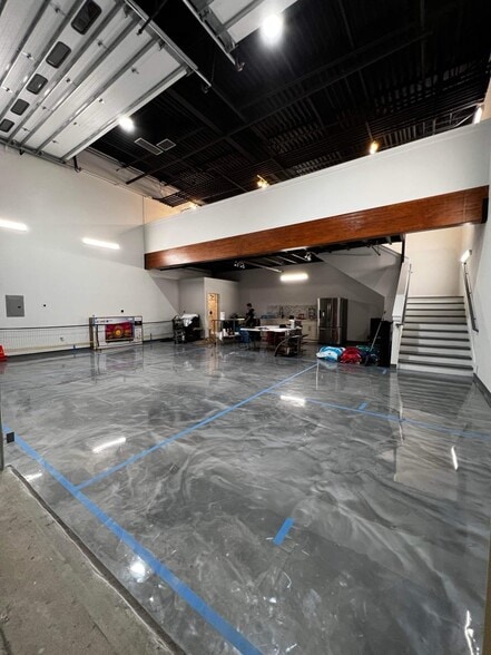 More Photos Of 1435 FM 1463 Rd, Katy Showroom For Sale