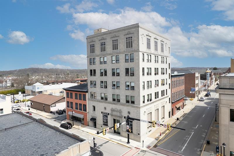 More Photos Of 816 Ligonier St, Latrobe Loft Creative Space For Lease