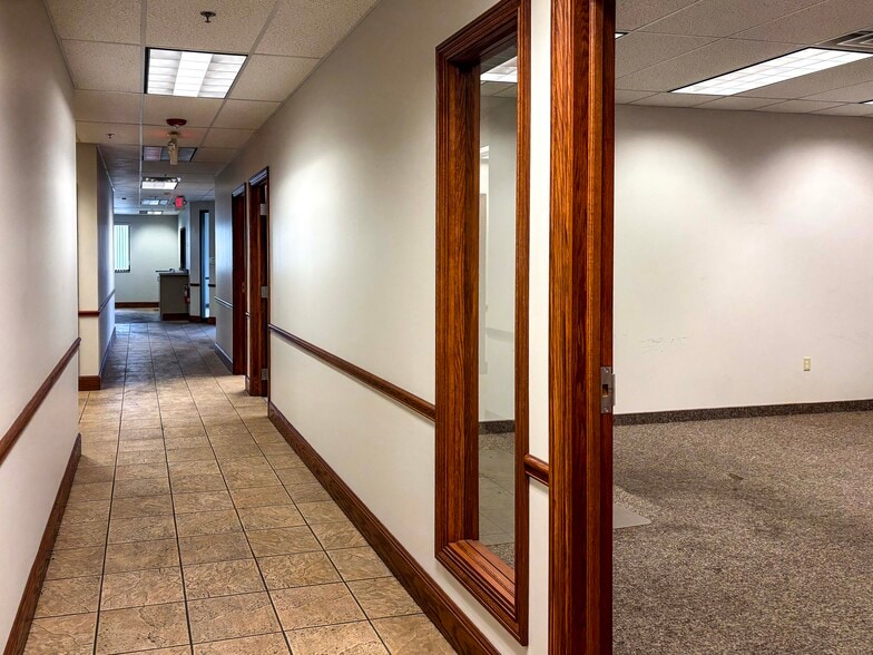 More Photos Of 5900 Pennsylvania Ave, Maple Heights Distribution For Sale