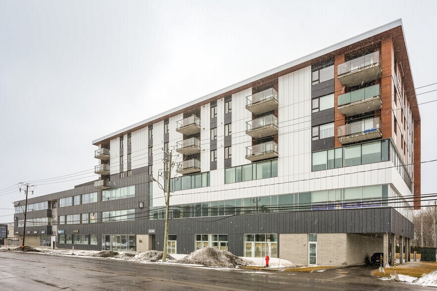 More Photos Of 6750 Boul Guillaume-Couture, Lévis Medical For Lease