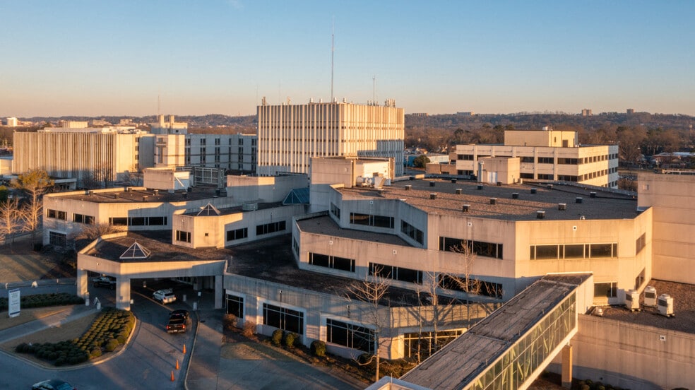 More Photos Of 801 Princeton Ave SW, Birmingham Unknown For Lease