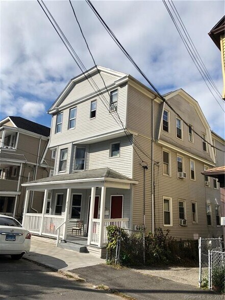 More Photos Of 76 Lounsbury Ave, Waterbury Apartments For Sale