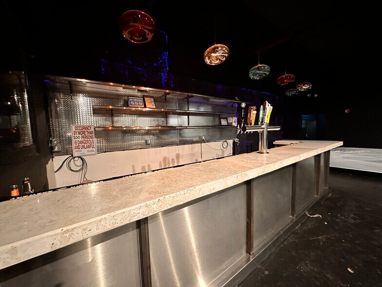 More Photos Of 361 Metropolitan Ave, Brooklyn General Retail For Lease