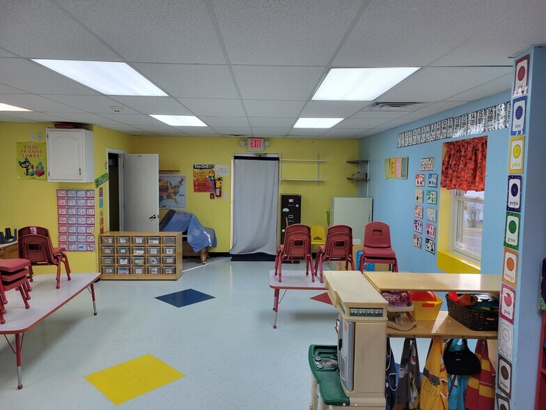 More Photos Of 50 Nicklow Rd, Bruceton Mills Daycare Center For Sale