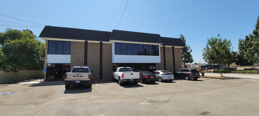 More Photos Of 8607 Imperial Hwy, Downey Office For Lease