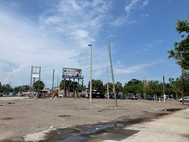 More Photos Of 3519 Henderson Blvd, Tampa Freestanding For Sale