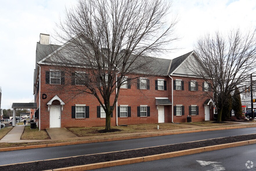 More Photos Of 555 Second Ave, Collegeville Medical For Sale