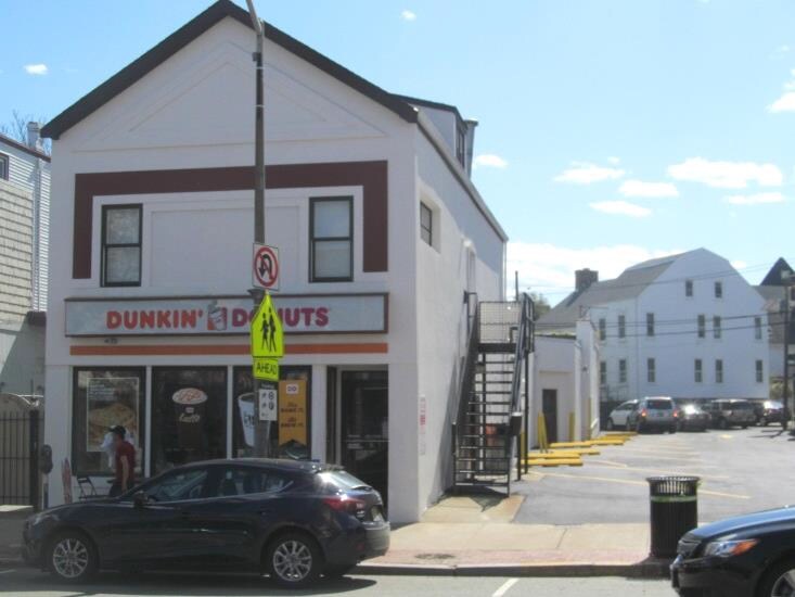 More Photos Of 586 Bloomfield Ave, Montclair Restaurant For Lease