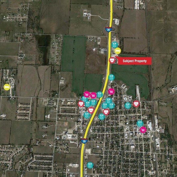 More Photos Of 1309 N Stemmons St, Sanger Self Storage For Sale