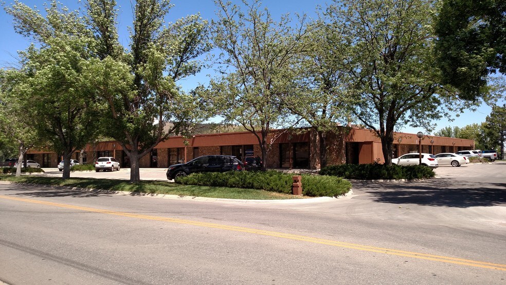 More Photos Of 2525 W Main St, Rapid City Medical For Lease