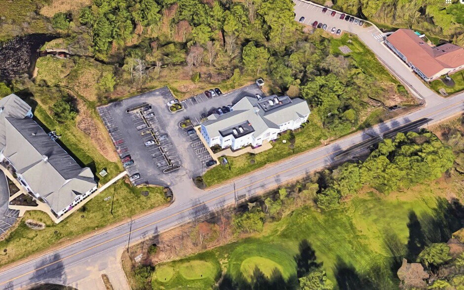 More Photos Of 324 Cummings Rd, South Portland Medical For Lease