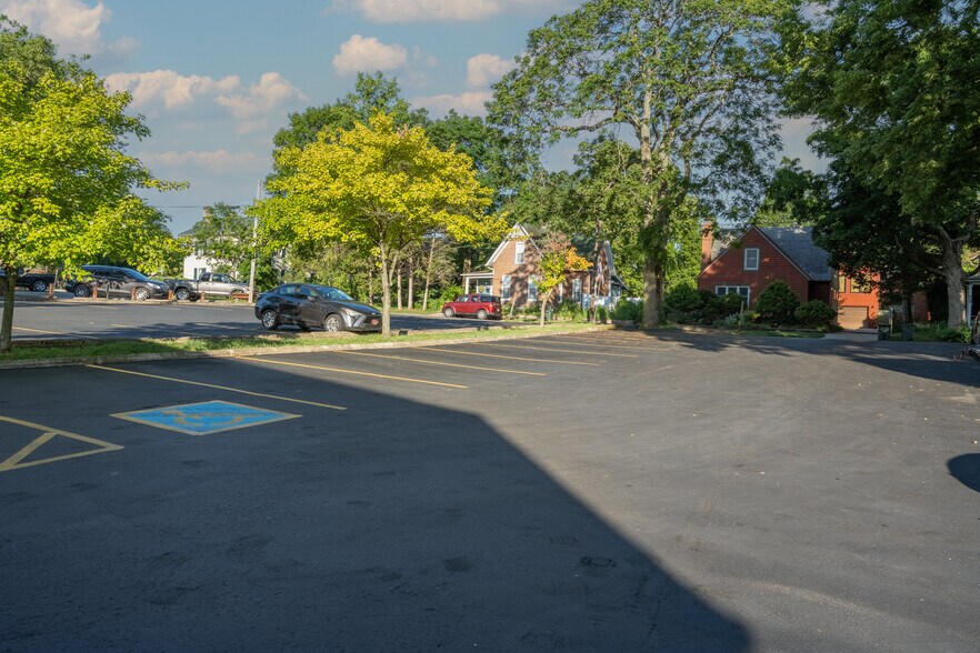 More Photos Of 220 Xenia Ave, Yellow Springs Storefront For Sale
