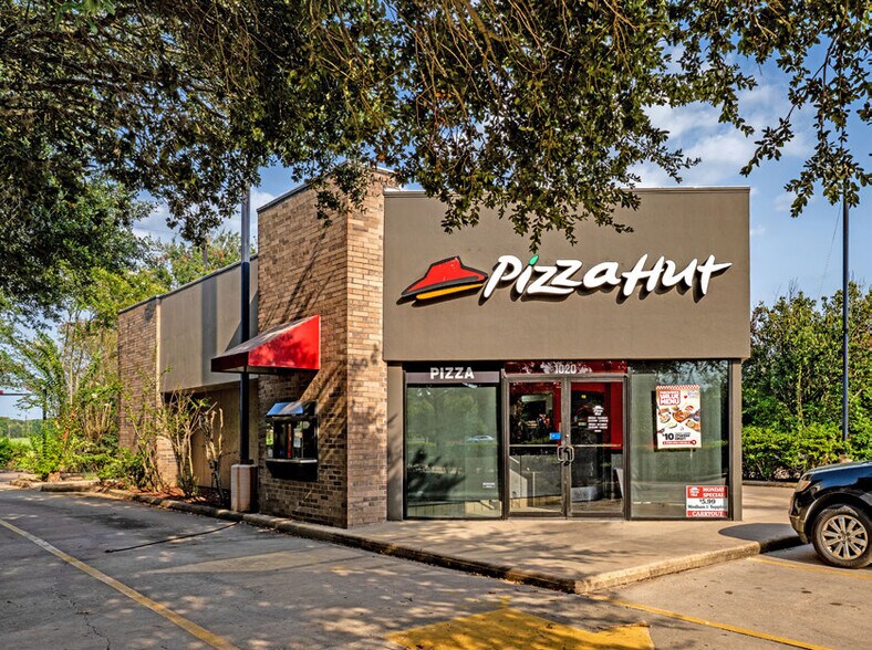 More Photos Of 1020 Eldridge Rd, Sugar Land Restaurant For Sale