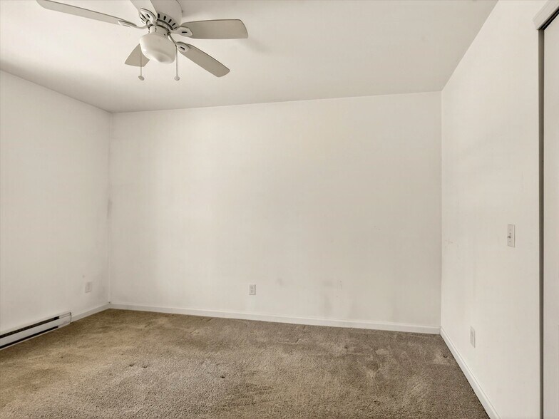 More Photos Of 9 S Main St, Manchester Storefront Retail Residential For Sale