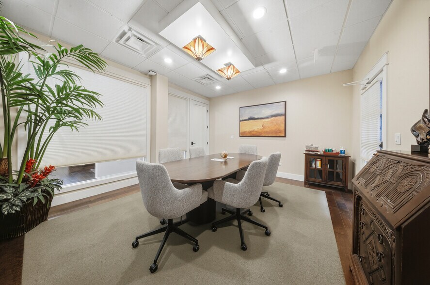 More Photos Of 5011 Argosy Ave, Huntington Beach Loft Creative Space For Sale