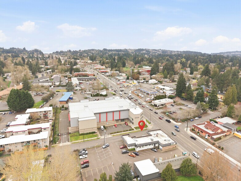 More Photos Of 12720 SW Pacific Hwy, Tigard General Retail For Sale