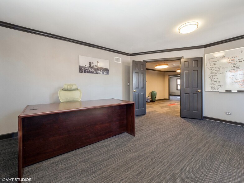 More Photos Of 1600 W Colonial Pky, Inverness Office For Lease